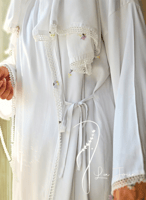 شرشف صلاة لف قطن ابيض بالورد الاويا المميز