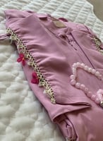 شرشف صلاة سستة وردي بالكروشيه و الورد الاويا