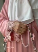 شرشف صلاة بصلي وردي لف مزين بالأويا