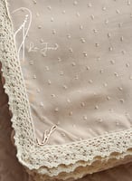 شرشف صلاة مربع مثل الملاية اللف باج منقط