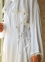 شرشف صلاة لف قطن ابيض بالورد الاويا المميز