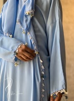 شرشف صلاة ازرق سماوي اويا ورد و الطرحة متصلة