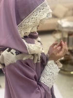 شرشف صلاة بنفسجي مع قيطان فاخر
