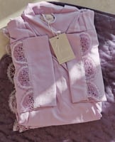 شرشف صلاة لف قطن بارد بنفسجي موف مزين بالاويا الفا...