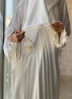 شرشف صلاة لف ابيض ستان اويا اوف وايت من لاجور