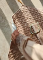 شرشف صلاة لف سكرى مزين بالاويا اليدوي من لاجور