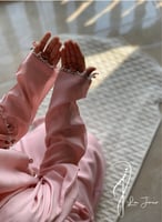 شرشف صلاة لف وردي على خربزي بالكروشيه و الورد الاو...