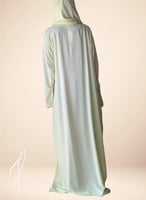 شرشف صلاة لف اصفر ليموني بالكروشيه و الورد الاويا...