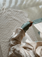 شرشف صلاة باتيك بيج و اخضر زيتي سستة.