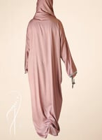 شرشف صلاة لف ستان بني فاتح بالورد الاويا مميز من ا...