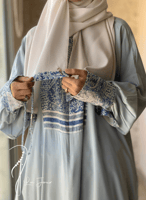 شرشف صلاة سستة رسم باتيك أزرق باستيل الطرحة مثبتة