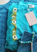 شرشف صلاة لف أزرق فيروزي مزين اويا يدوي أخضر وفيرو...