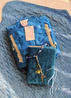 شرشف صلاة لف أزرق بالورد الاويا الفاخر التركي