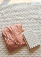 شرشف صلاة لف بني مزين بالكروشيه و الورد الفاخر من...