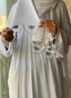 شرشف صلاة لف ابيض ستان اويا فضي من لاجور