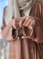 شرشف صلاة بيج على بني اويا لف طرحة متصلة بيج