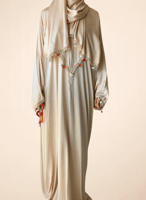 شرشف صلاة سستة بيج مزين بالكروشيه و الورد الاويا