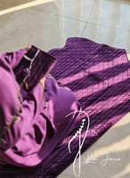 شرشف صلاة لف موف غامق قطن بالكروشيه عناقيد عنب يدو...