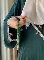 شرشف صلاة سستة اخضر غامق مزين بالكروشيه و الورد ال...