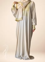 221502 شرشف صلاة باتيك بيج و اصفر سستة.