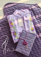 شرشف صلاة لف بنفسجى مزين بأويا يدوي أنيق