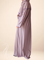 شرشف صلاة سستة موف على بيج مزين بالكروشي من لاجور