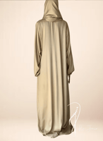 شرشف صلاة سستة زيتي على بيج بالكروشيه و الورد الاو...