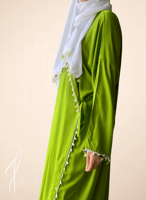 شرشف صلاة اويا ورد اخضر فستقي و الطرحة متصلة