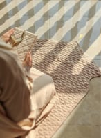 شرشف صلاة لف بيج مزين بالاويا الفاخر طرحة منفصلة