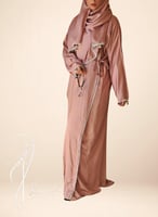 شرشف صلاة لف ستان بني فاتح بالورد الاويا