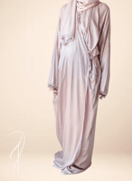 شرشف صلاة لف وردي على موف بالكروشيه و الورد الاويا