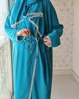 شرشف صلاة لف ازرق بالكروشيه و الورد الاويا فاخر