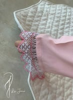 شرشف صلاة وردي لف اويا تركي و الطرحة مثبتة .