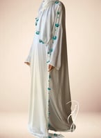 شرشف صلاة لف أبيض كروشيه اخضر يدوي