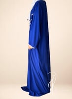 شرشف صلاة سستة أزرق غامق مزين بالكروشيه و الورد ال...