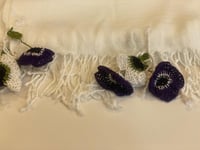 طرحة بكروشيه اويا تركي ورد ابيض و بنفسجي غامق