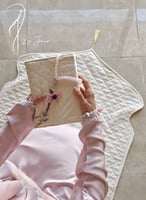 شرشف صلاة لف وردي فاتح اويا الورد ابيض ووردي