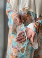 شرشف صلاة منقوش ورد تفني و بني من لاجور