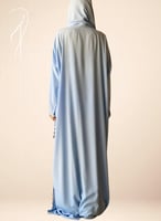 شرشف صلاة ازرق سماوي اويا ورد و الطرحة متصلة