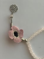 سبحة 33 وردي مزينة بوردة أويا كروشيه