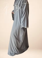 شرشف صلاة سستة رمادى مزين بالكروشيه فخم من لاجور