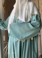 شرشف صلاة سحاب اخضر كروشيه يدوي و الطرحة منفصلة .