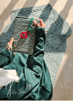 شرشف صلاة سستة أخضر غامق مزين بالكروشيه و الورد ال...