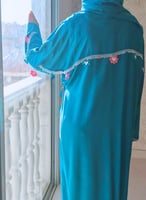 شرشف صلاة قطن بارد لف أزرق بالكروشيه من لاجور