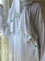 شرشف صلاة لف ابيض المزين بالكروشبه و الورد الاويا...