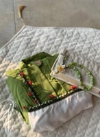 شرشف صلاة لف أخضر بالكروشيه و الورد الاويا