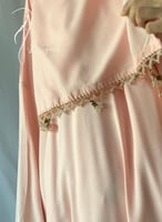 شرشف صلاة لف وردي بالكروشبه و الورد الاويا الفاخر...