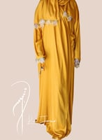 شرشف صلاة لف أزرق فيروزي مزين اويا يدوي أبيض و فير...