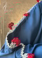 شرشف صلاة سحاب أزرق كحلي كروشيه يدوي أحمر