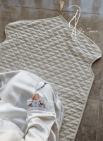 شرشف صلاة لف أوف وايت مزين بالاويا ابيض